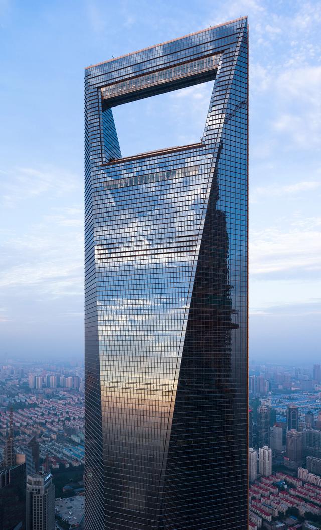 上海高楼排名2022最新排名（上海摩天大楼多少层）-第9张图片